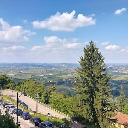 Le Tre Sorelle La Morra Buitenkant foto