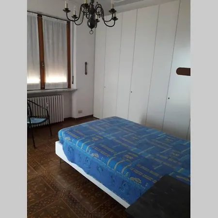 Le Tre Sorelle La Morra Buitenkant foto